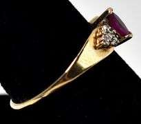 Pretty 10K Yellow Gold Approx. 0.25CTW Ruby Gemstone Ring with Diamond Accents