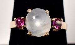 Interesting 14K Yellow Gold Star Moonstone Gemstone Ring with Synthetic Ruby Gemstone Accents