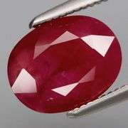 This is your chance! 2.75ct top pigeons blood red Burmese Ruby!
