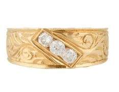 Gents 1.00ctw Round Diamond Three Stone Milgrain Scroll Band Ring in 14K