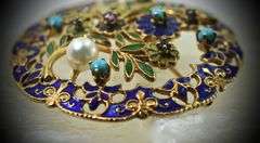 Exquisite 14K Brooch with Enamel and Stones