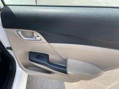 2013 Honda Civic Natural Gas One Owner, Please review the full item description.