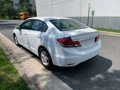 2013 Honda Civic Natural Gas One Owner, Please review the full item description.