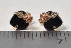 Lovely 10k Yellow Gold Black Onyx Gemstone Stud Earrings