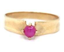 14kt Yellow gold ruby cocktail ring