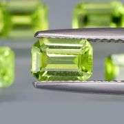 Brilliant 5.27ct 5pc set of matched emerald cut Peridot