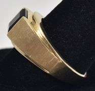 Handsome 10K Yellow Gold Black Onyx Gemstone  Men's Ring
