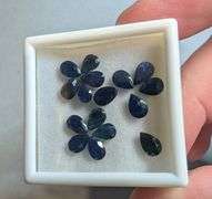 Gorgeous 8.39ct navy blue Sapphire set