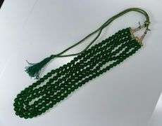 Beautiful Mined From The Earth 684.5 Ctw Natural Emerald Necklace