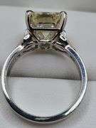 Investment! Luxe 5.5 ctw Platinum & Diamond Showstopper