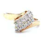 10kt Yellow gold diamond cluster ring