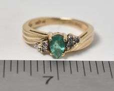 Stunning 14K Yellow Gold Emerald Gemstone Ring with Diamond Accents