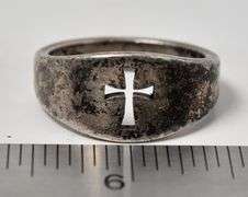 Cross Designed Ring in Sterling Silver