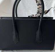 Designer Style Hand Bag By David Jones-Paris