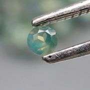 Extremely rare! 1.68ct color change Alexandrite set!