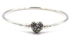 Pandora Celestial heart clasp bangle bracelet