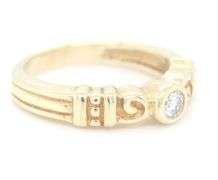 18kt Yellow gold bezel set diamond ring