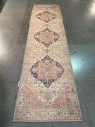 Stunning Vintage Design Runner 8'
