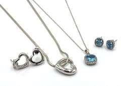 Set of 925 sterling silver 2 necklaces and 2 pair of earrings
