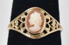 Beautiful 10K Yellow Gold Cameo Ring