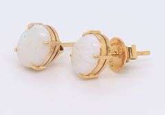 14kt Yellow gold oval opal stud earrings
