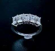 Stunning 5.07 Ct VVs1 White D-E Fire Moissanite Ring