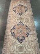 Stunning Vintage Design Runner 8'