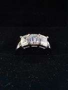 Sparkling 3.05ct VVs1 D-E Fire Moissanite Ring