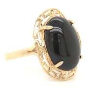 14kt Yellow gold oval black onyx ring