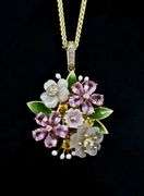 Artistic 14K Yellow Gold Floral Bouquet on Necklace