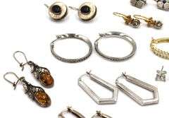 Group lot of Vintage 925 sterling silver earrings