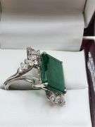 Certified massive 10 ctw Grand Zambian Emerald & Diamond Showstopper
