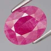 Bold color saturation! Large 3.91ct Mozambique Ruby!