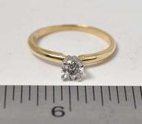 Elegant 18K Yellow Gold Approx. 0.62CTW Solitaire Diamond Ring