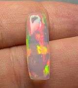 Full fire! 4.37ct rainbow block pattern Ethiopian Opal