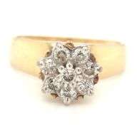 14kt Yellow gold flower style diamond ring