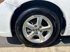 2013 Honda Civic Natural Gas One Owner, Please review the full item description.