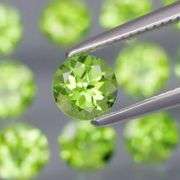 Round cut! Untreated! Matched! 6.04ct Peridot set!