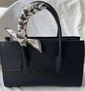 Designer Style Hand Bag By David Jones-Paris