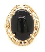 14kt Yellow gold oval black onyx ring