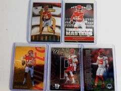 5 Patrick Mahomes Football Cards