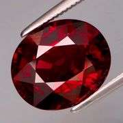 Amazing 5.38ct UNTREATED violet red Rhodolite Garnet