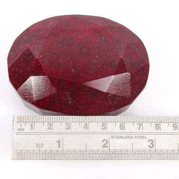 Magnificent Certified Museum Size 2000 Ct Natural Red Ruby Solitaire
