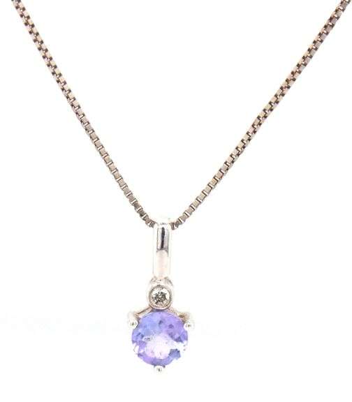 14kt White gold blue topaz pendant on box chain necklace