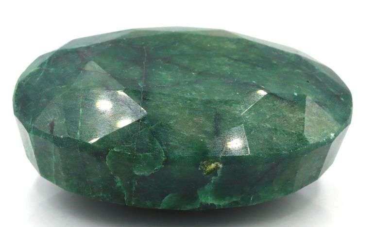 Amazing Colossal 771.05CTS Oval Faceted Genuine Emerald precious Loose Gemstone