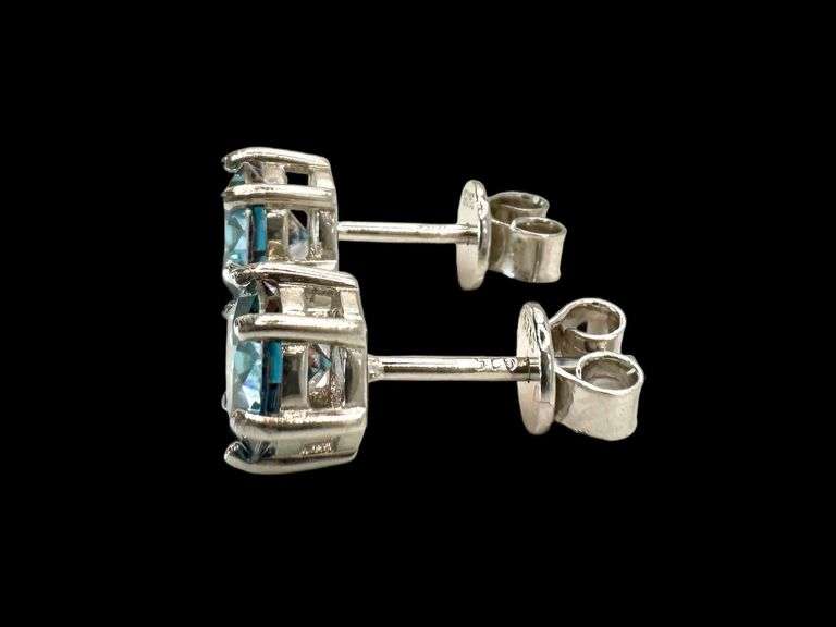 Sparkling 2 Ctw London Blue Simulated Diamond Earrings