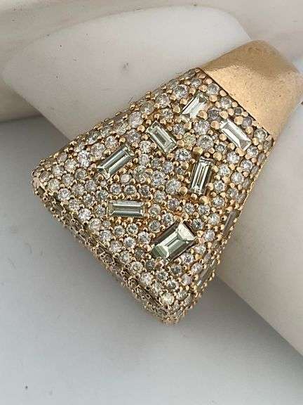 MEN'S CERTIFIED 14K YELLOW GOLD DIAMOND RING