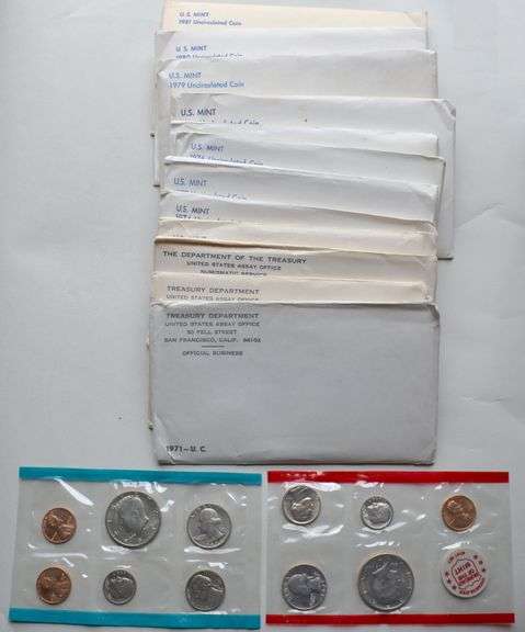 Twelve 1971-72 US Mint Sets.