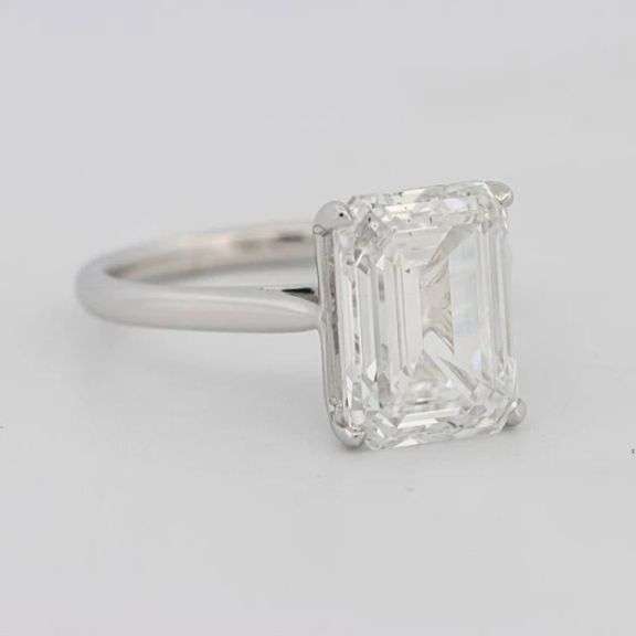 I.G.I CERTIFIED BRAND NEW 5.00 CARAT DIAMOND ENGAGEMENT RING