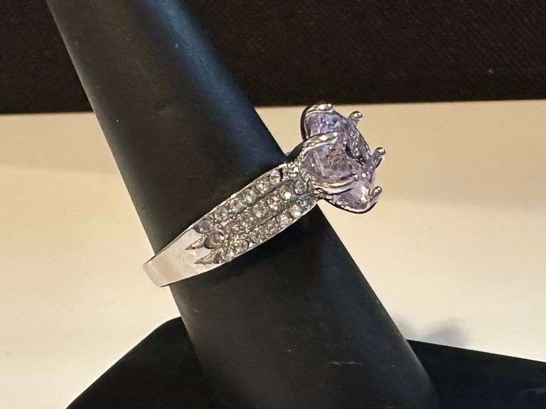 Sparkling 14 K White Gold Plated 4.5 Ct. Ice White Lavender Ring
